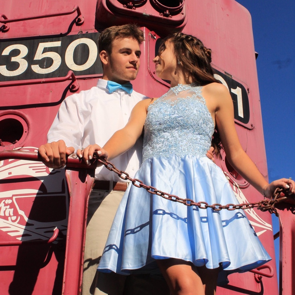 Meet your Posher, Kira